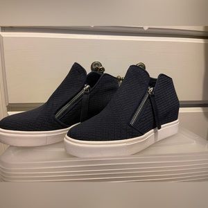 Steve Madden Women’s Click Sneaker